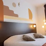 Logis & Restaurant - Le Relais De Hotel 3*