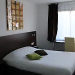 Logis Hôtel&restaurant - Le Relais De Hotel 3*
