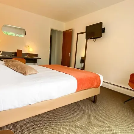 Logis & Restaurant - Le Relais De 酒店 3*