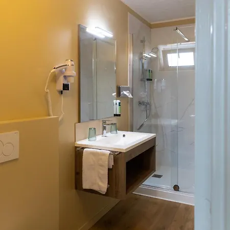 Hotel Logis & Restaurant - Le Relais De Montigny (Seine-Maritime)