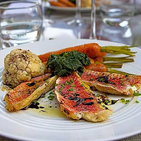 Logis & Restaurant - Le Relais De Hotel Montigny (Seine-Maritime)