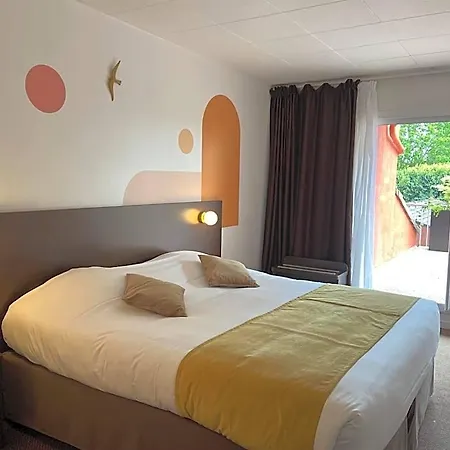 Logis & Restaurant - Le Relais De Hotel 3*