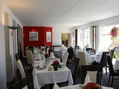 Hotel Logis & Restaurant - Le Relais De Montigny (Seine-Maritime)