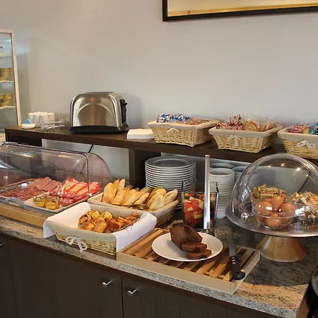 Hotel Logis & Restaurant - Le Relais De 3*