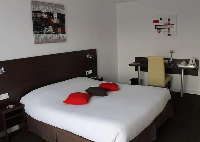 Logis & Restaurant - Le Relais De Hotel Montigny (Seine-Maritime)