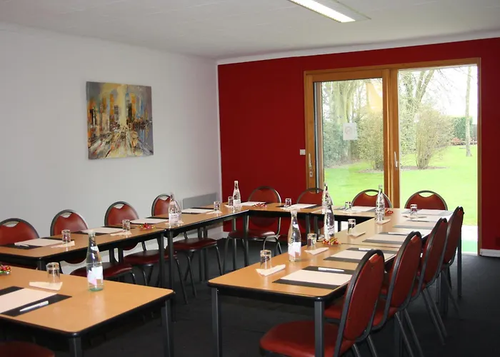 Hotel Logis & Restaurant - Le Relais De