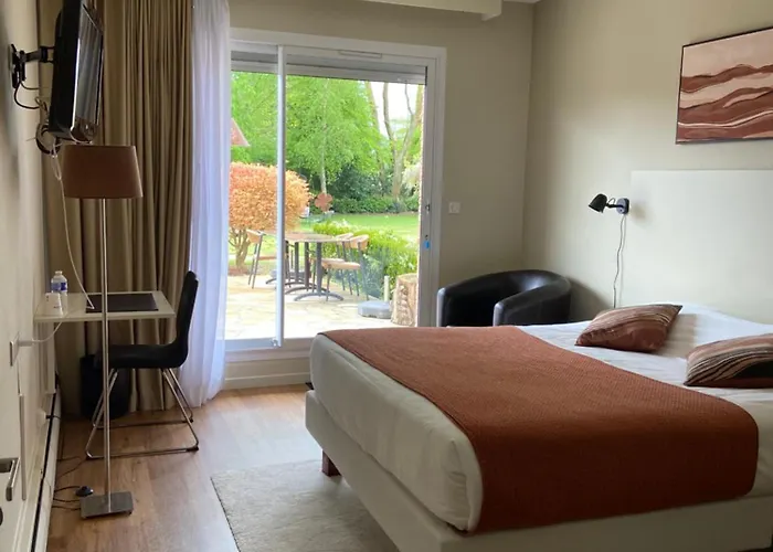 Hotel Logis & Restaurant - Le Relais De Montigny (Seine-Maritime)